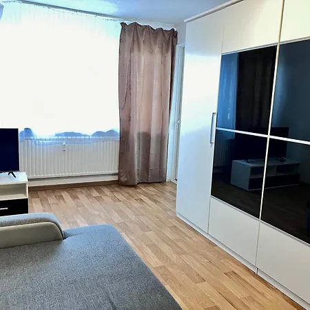 3-zimmer In Muehlenberg 아파트